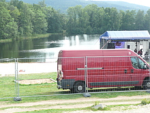 P��rodn� koupali�t� u n�stupn�ho bodu